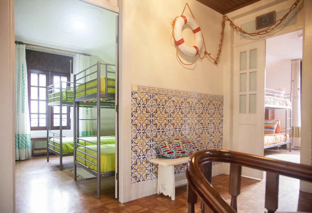 18St. Hostel Espinho  Exterior photo